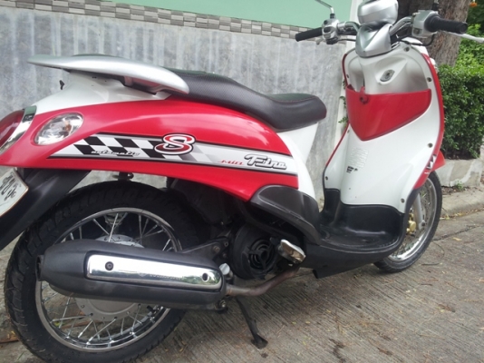 ํYamaha Fino S. ขาวแดง