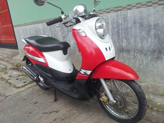 ํYamaha Fino S. ขาวแดง