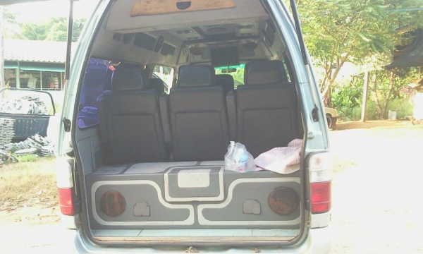 ขายด่วนตู้ปี02