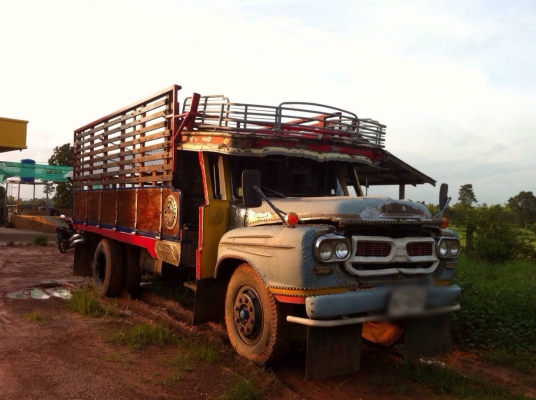 ขายรถหกล้อหน้ายาว เครื่อง 125 แรง TX เดิมๆ เฟืองท้ายใหญ่ ช่วงล่างใหญ่ แหนบหน้า 8 ทะเบียนพร้อม