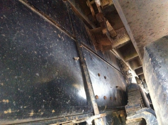 รถอีซูซุ 10 ล้อดั้ม 270 แรงม้า. ปี 40 สนใจติดต่อ 081 - 6079515 รถอีซูซุ 10 ล้อดั้ม 270 แรงม้า. ปี 40 สนใจติดต่อ 081 - 6079515