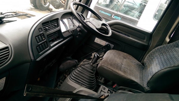 หัวอีซูซุเดก้า โฉมใหม่ คอนโซลภายในสีดำ ตรงรุ่นบ้านเรา หัวอีซูซุเดก้า โฉมใหม่ คอนโซลภายในสีดำ ตรงรุ่นบ้านเรา