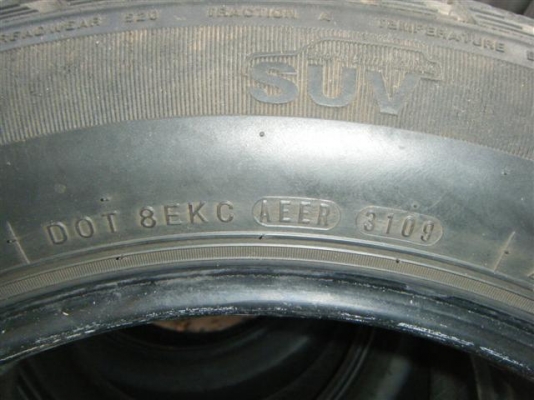 ขายยางNEXENขอบ18" 235/55/18 ปี 09