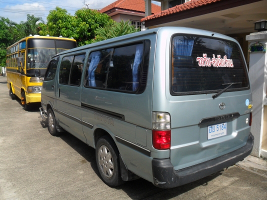 ขายรถตู้และรถมินิบัสรับส่งนักเรียน