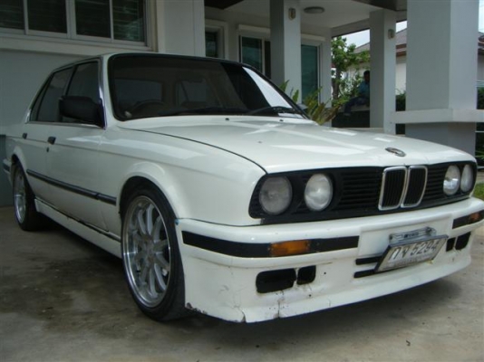 ขายBMW E30 เครื่อง sr20 หน้า ดิส หลัง ดิส ขายBMW E30 เครื่อง sr20 หน้า ดิส หลัง ดิส