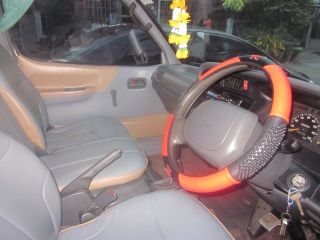 รถตู้สวย พร้อมใช้ รถตู้สวย พร้อมใช้