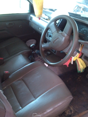 รถกะบะตอนเดียวสวยๆครับเครื่องดี ครัซซีดีครับ พวงมาลัยพาวเวอแอร์เย็นราคาลดได้ครับ120,000