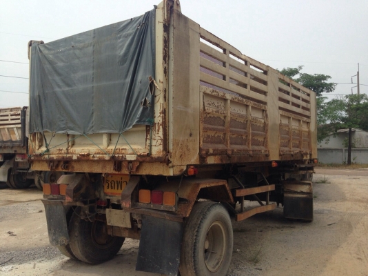 ขายหางดั้มสามมิตร 2 เพลา ปี 32 สนใจโทร 081-9701072 ขายหางดั้มสามมิตร 2 เพลา ปี 32 สนใจโทร 081-9701072