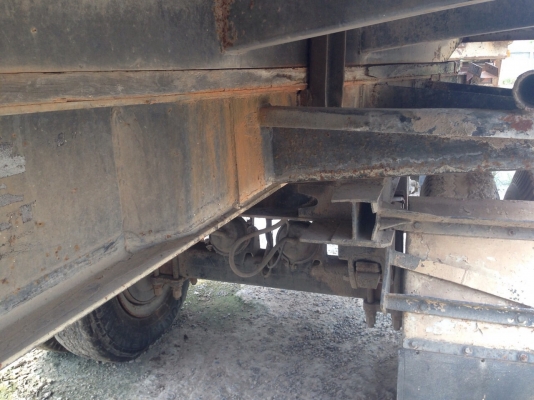 ขายหางดั้มสามมิตร 2 เพลา ปี 32 สนใจโทร 081-9701072 ขายหางดั้มสามมิตร 2 เพลา ปี 32 สนใจโทร 081-9701072