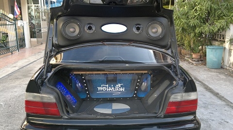 BMW AIRBAG ABSเครื่อง1เจโบใหญ่ เกียร์ออโต้ เครื่องเสียงชุดใหญ่ ทั้งสวยทั้งแรง