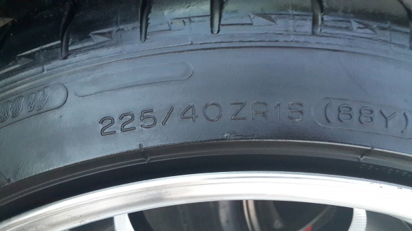 weldขอบ18 น9.5 ล10.5 พร้อมยาง 225 40 18กับ295 30 18