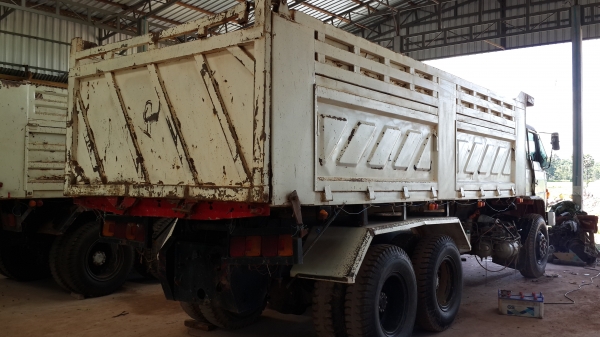 ขายด่วนHINO SUMO227สองเพลาดั้มสามิตรรอนเฉียงเบรคทิฟฟี่พวงมาลัยเพาเวอร์เครื่องEM100 เทอร์โบสภาพเยี่ยมโทร0843923995 ขายด่วนHINO SUMO227สองเพลาดั้มสามิตรรอนเฉียงเบรคทิฟฟี่พวงมาลัยเพาเวอร์เครื่องEM100 เทอร์โบสภาพเยี่ยมโทร0843923995