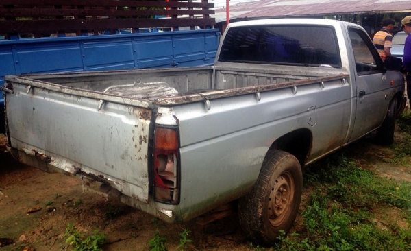 **80,000 บ.ต่อรอง**ขายฝาแดงตอนเดียว ราคาเบาๆ NISSAN BIG M BD25 ฝาแดงจอโค้งปี40/97 เครื่องเดิมเกียร์เดิม ฝาแดงยอดนิยม เครื่องดี นิ่มดี แน่น แรง อึด ประหยัด เกียร์ดีไม่หลุด ช่วงล่างดีคัสซีเดิม ไม่ปะไม่ดาม มีสนิมนิดๆ กระบะสภาพโอเค พื้นดี ข้างดี ฝาท้ายมีผุชาย **80,000 บ.ต่อรอง**ขายฝาแดงตอนเดียว ราคาเบาๆ NISSAN BIG M BD25 ฝาแดงจอโค้งปี40/97 เครื่องเดิมเกียร์เดิม ฝาแดงยอดนิยม เครื่องดี นิ่มดี แน่น แรง อึด ประหยัด เกียร์ดีไม่หลุด ช่วงล่างดีคัสซีเดิม ไม่ปะไม่ดาม มีสนิมนิดๆ กระบะสภาพโอเค พื้นดี ข้างดี ฝาท้ายมีผุชาย