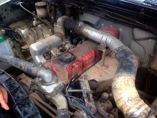 **80,000 บ.ต่อรอง**ขายฝาแดงตอนเดียว ราคาเบาๆ NISSAN BIG M BD25 ฝาแดงจอโค้งปี40/97 เครื่องเดิมเกียร์เดิม ฝาแดงยอดนิยม เครื่องดี นิ่มดี แน่น แรง อึด ประหยัด เกียร์ดีไม่หลุด ช่วงล่างดีคัสซีเดิม ไม่ปะไม่ดาม มีสนิมนิดๆ กระบะสภาพโอเค พื้นดี ข้างดี ฝาท้ายมีผุชาย **80,000 บ.ต่อรอง**ขายฝาแดงตอนเดียว ราคาเบาๆ NISSAN BIG M BD25 ฝาแดงจอโค้งปี40/97 เครื่องเดิมเกียร์เดิม ฝาแดงยอดนิยม เครื่องดี นิ่มดี แน่น แรง อึด ประหยัด เกียร์ดีไม่หลุด ช่วงล่างดีคัสซีเดิม ไม่ปะไม่ดาม มีสนิมนิดๆ กระบะสภาพโอเค พื้นดี ข้างดี ฝาท้ายมีผุชาย