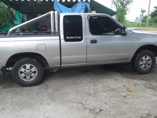 นิสสันฟรอนเทียร์ปี2004(รถบ้านเเท้)