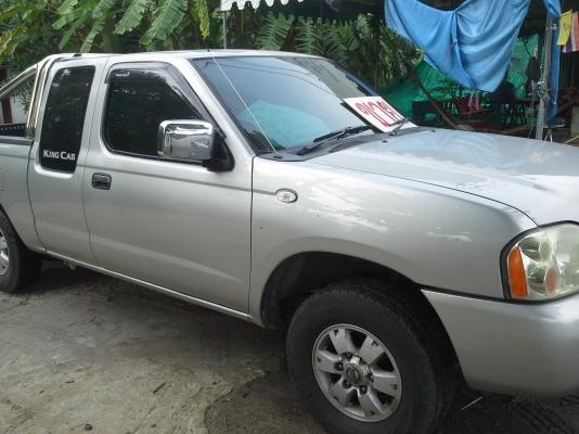 นิสสันฟรอนเทียร์ปี2004(รถบ้านเเท้)