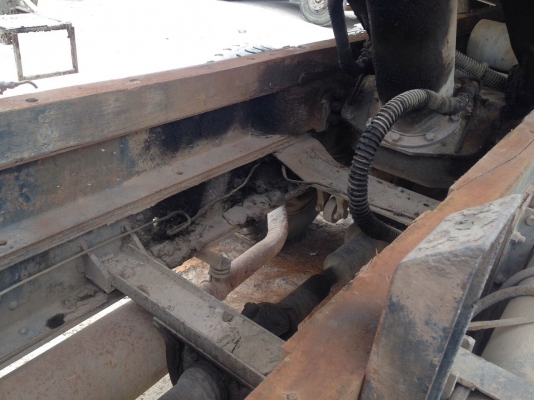 ขาย10ล้อดั้ม ISUZU JCM เครื่อง EH700 168แรงม้า สนใจโทร 081-9701072