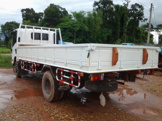 ISUZU  NPR  150แรงปี 54 ยาว 5เมตร  หลุดมัดจำขายต่อ