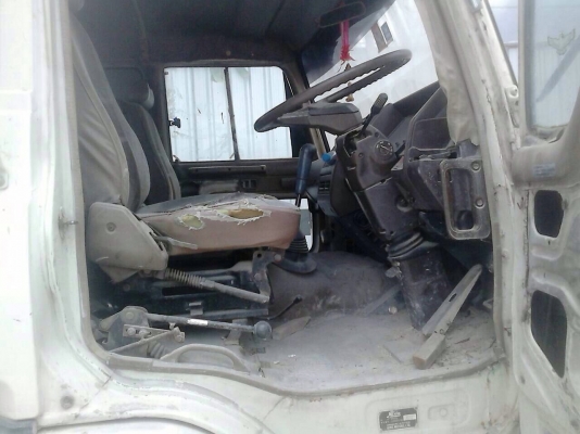 ขายรถสิบล้อโม่ปูน HINO-ZM เครื่อง EK100-260 แรง โม่ 6 คิว เครื่องดี ทะเบียนพร้อม