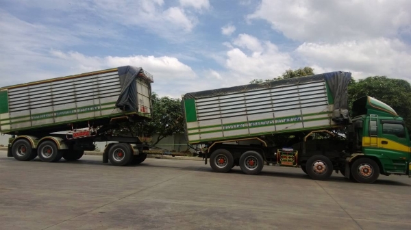 ขายรถพ่วง 24 ล้อ 2 เพลา แม่-ลูก ขายถูกๆกระบะเนียมคอกเกษตรดั้ม ISUZU GlGA เครื่อง 6WA1-350 แรง รถสวย จัดแน้นได้ สนใจโทร