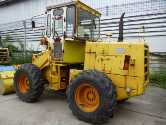 ขายด่วนรถตักKOMATSU 510 กรองเดี่ยว นำเข้าจากญี่ปุ่น