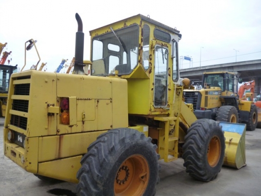 ขายด่วนรถตักKOMATSU 510 กรองเดี่ยว นำเข้าจากญี่ปุ่น
