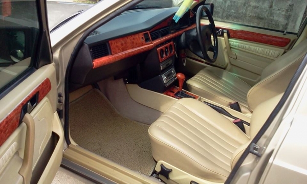 ขาย Benz 190e รถหรู น่าขับ น่าใช้ ปี94 รถตัวท็อป ฟลูออฟชั่น ขาย Benz 190e รถหรู น่าขับ น่าใช้ ปี94 รถตัวท็อป ฟลูออฟชั่น