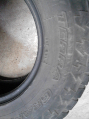 265/70R16 NITTO TERRA GRAPPLER ALL TERRAIN  มี 2 เส้น TEL.081-427-3941