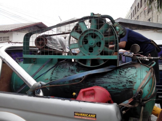 ปั๊มลมฟูเช็ง 10 HP ขาย 520ลิตร มือสอง