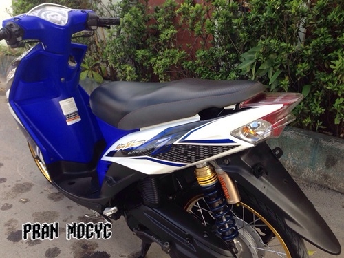 ขายyamaha mio-z สีดำน้ำเงินขาว ปี2554 ขายyamaha mio-z สีดำน้ำเงินขาว ปี2554