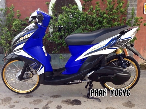 ขายyamaha mio-z สีดำน้ำเงินขาว ปี2554