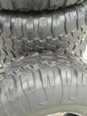 ขาย ยางMud 33 R 15 สวยๆ