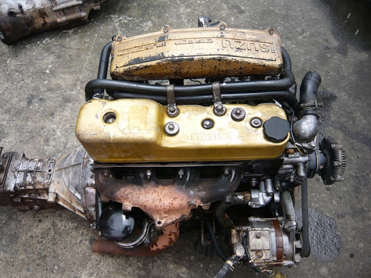 ขายเครื่องยนต์ isuzuมังกรทองพร้อมเกียร์ 29550 บาท