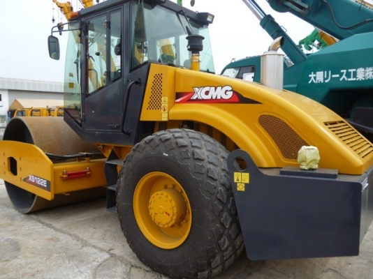 ขายรถบดสั่นสะเทือน 2 เพลา ขนาด 12 ตัน