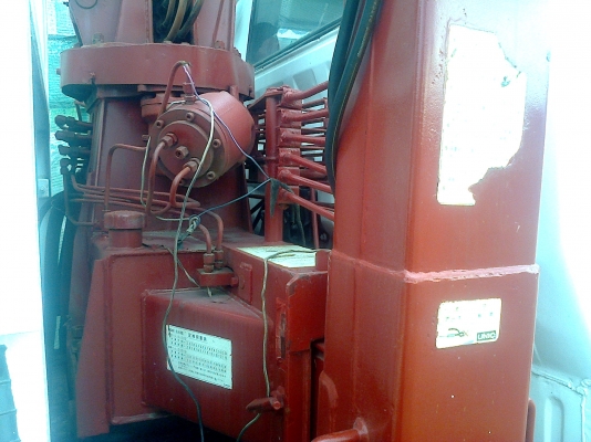 หกล้อ HiNo-FB-พร้อมเครนUNIC3ตัน พร้อมใช้งาน ทะเบียนชุดโอนพร้อม