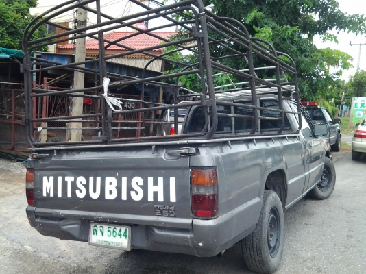 MITSUBISHI L200 เครื่องเบนซิน ราคาเบา เบา