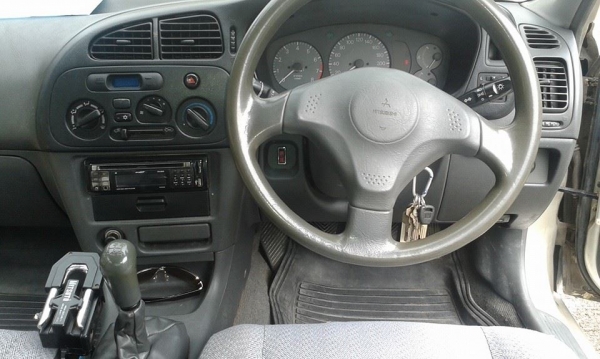 ขายครับ Lanser ท้่ายเบ้น ปี 96 เคื่องหัวฉีด 1500 CC