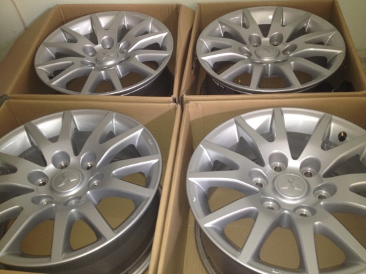 ขายล้อแม็ก มิตซูบิชิปาเจโร่ ลายก้ามปู 17