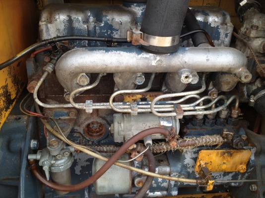 รถขุด DH200 ขนาดเท่า 30 ยี่ห้อ Mitsubishi  4 สูบ สอบถามรายละเอียดได้ที่คุณชุมพล 086-0044333