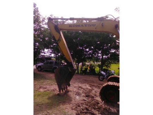 ขายแบคโค KOMATSU PC120-3 เครื่องเดิม ปั้มเดิม ช่วงล่างเอวแน่น สภาพพร้อมใช้งาน สนใจสอบถามรายละเอียดเพิ่มเติมโทร 090-8588220คุณนะ หรือ www.truck.in.th/498