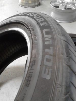 225/55R17 ปี2013 DUNLOP SP SPORT LM 703.  ุtel.081-427-3941