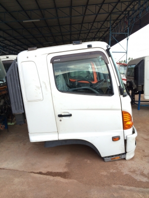 แสงฟ้าเต้นรถ///จำหน่ายหัวเก๋งเก่าญี่ปุ่น HINO-MEGA320-380หัวใหญ่ตรงรุ่นบ้านเรา แสงฟ้าเต้นรถ///จำหน่ายหัวเก๋งเก่าญี่ปุ่น HINO-MEGA320-380หัวใหญ่ตรงรุ่นบ้านเรา