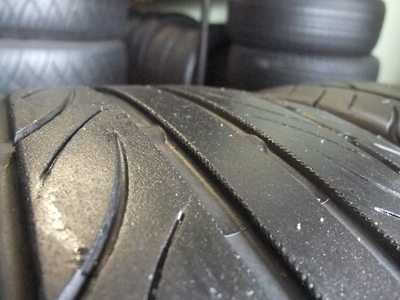 ยาง Yokohama 225/45/17 ปี 12