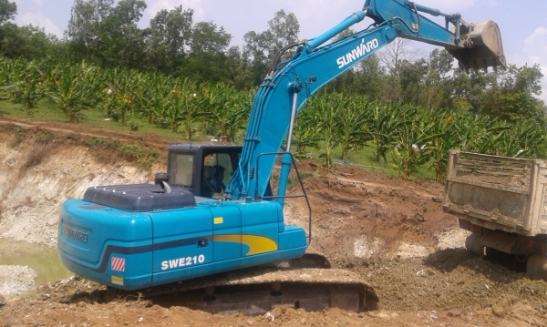 รถขุด SUNWARD SWE210 ขนาด 21 ตัน มาตรฐานยุโรป (Certificate of European) ติดต่อวิภาดา ทองอ้ม 081-3194528 รถขุด SUNWARD SWE210 ขนาด 21 ตัน มาตรฐานยุโรป (Certificate of European) ติดต่อวิภาดา ทองอ้ม 081-3194528