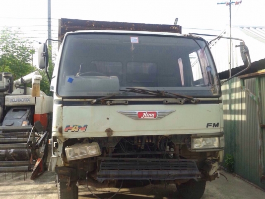 ขายรถบรรทุกสิบล้อดัมพ์ HINO 3H เครื่องเดิม 195 แรง 2 เพลา กระบะดัมพ์สามมิตร รถจอดนาน ทะเบียนม.79