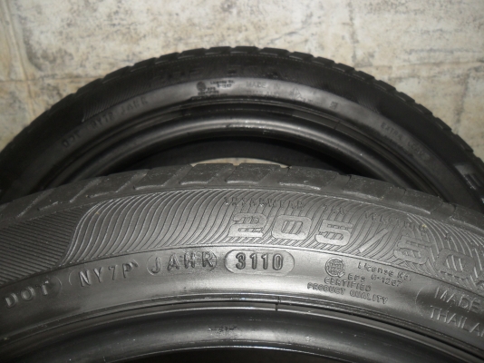 ยาง GoodYear 205/50R17 ปี10 สวยๆ 4 เส้น ราคา 2500 บาท