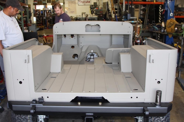 ขาย Body Jeep CJ3B ทำสีแล้ว