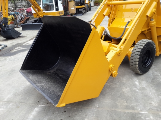 ขาย รถตัก TCM รุ่น SD10Z4 (ดีเซล) มือสองญี่ปุ่น ขาย รถตัก TCM รุ่น SD10Z4 (ดีเซล) มือสองญี่ปุ่น