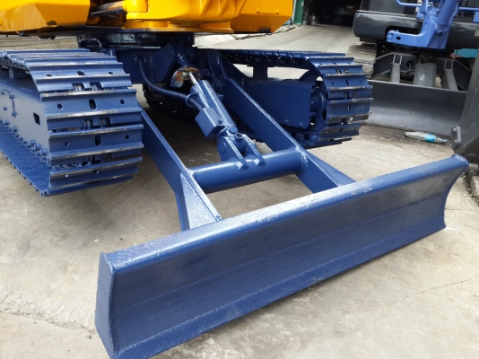 ขาย รถขุด KOMATSU รุ่น PC30-6-แทร็กเหล็ก มือสองญี่ปุ่น