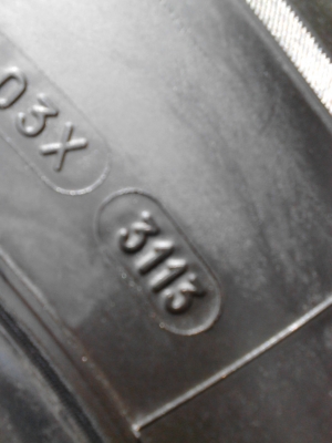 215R15C MICHELIN XCD   ทั้ง 2 เส้นไม่มีปะ ใหม่ๆ   TEL.081-427-3941